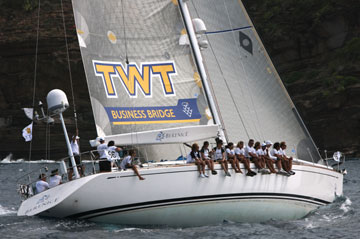 St.Tropez si prepara ad accogliere il grande popolo della vela nella sua meravigliosa cornice