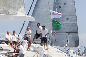 Il TWT Sailing Team in azione