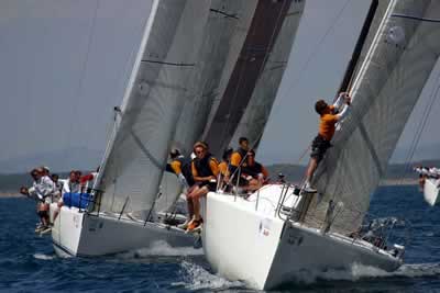 Il Farr40 TWT, timonato da Marco Rodolfi  con Tiziano Nava alla tattica, vince meritatamente la seconda tappa del Euromed 2004 a Cala Galera.